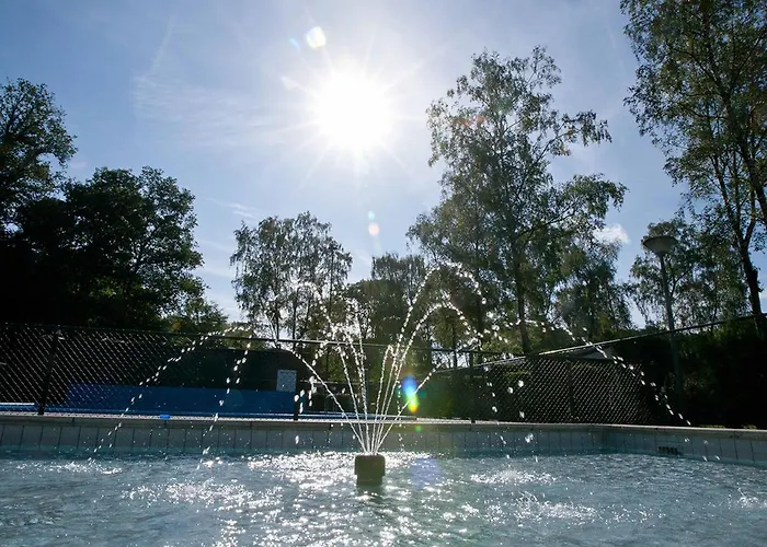 Recreatiepark De Wrange 豪华帐篷 *