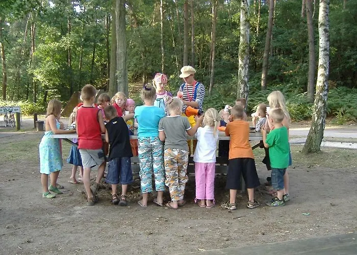 Recreatiepark De Wrange 豪华帐篷 多廷赫姆